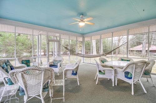 Saint Andrews House | Central and Ornate Sewanee Home with Screened-In Porch