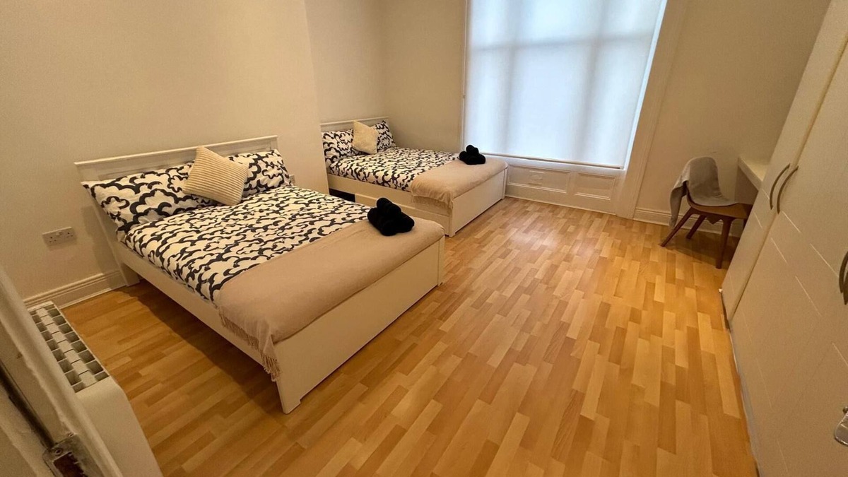 North Wall Apartment | Central Apartment Dublin 1 - 6 sleeping