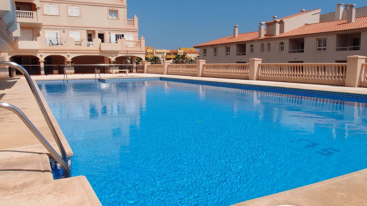 Almerimar Apartment | Central Apartment. Fantastic views of golf course/mountains. FREE Parking/WiFi