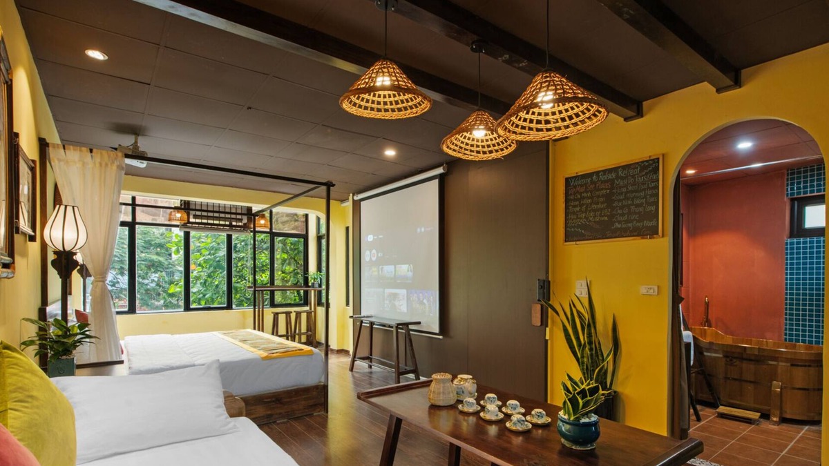 Old Quarter Apartment | Central Art Boutique Railside Respite 2bds Washer