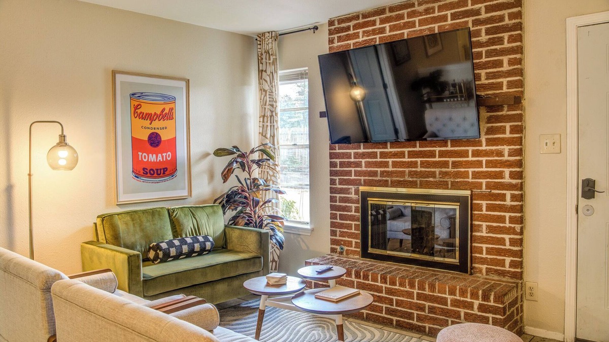 North Austin Civic Association Apartment | Central Austin Oasis-Live it up in Austin!
