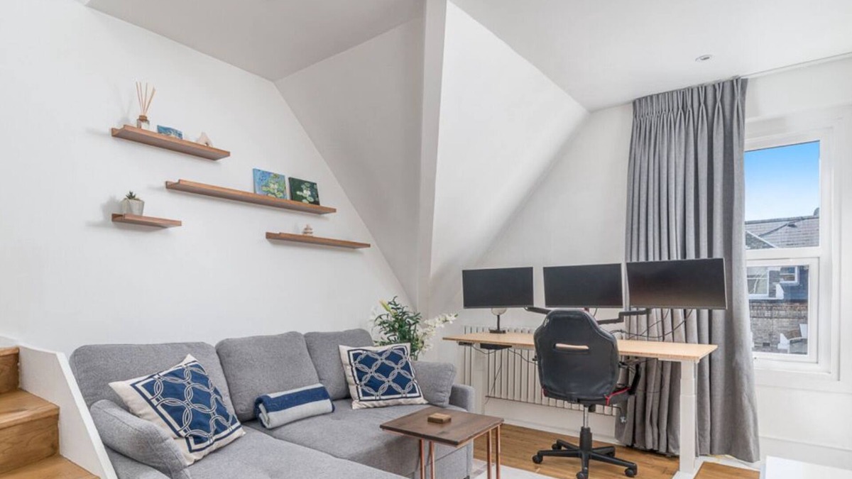 West Kensington Apartment | Central Boutique 2BR Prime Location | 5Min to Tube