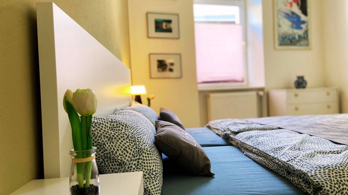 Alt-Kurenz Condo | Central, bright + cozy vacation apartment (64 sqm) on the ground floor of an old detached house