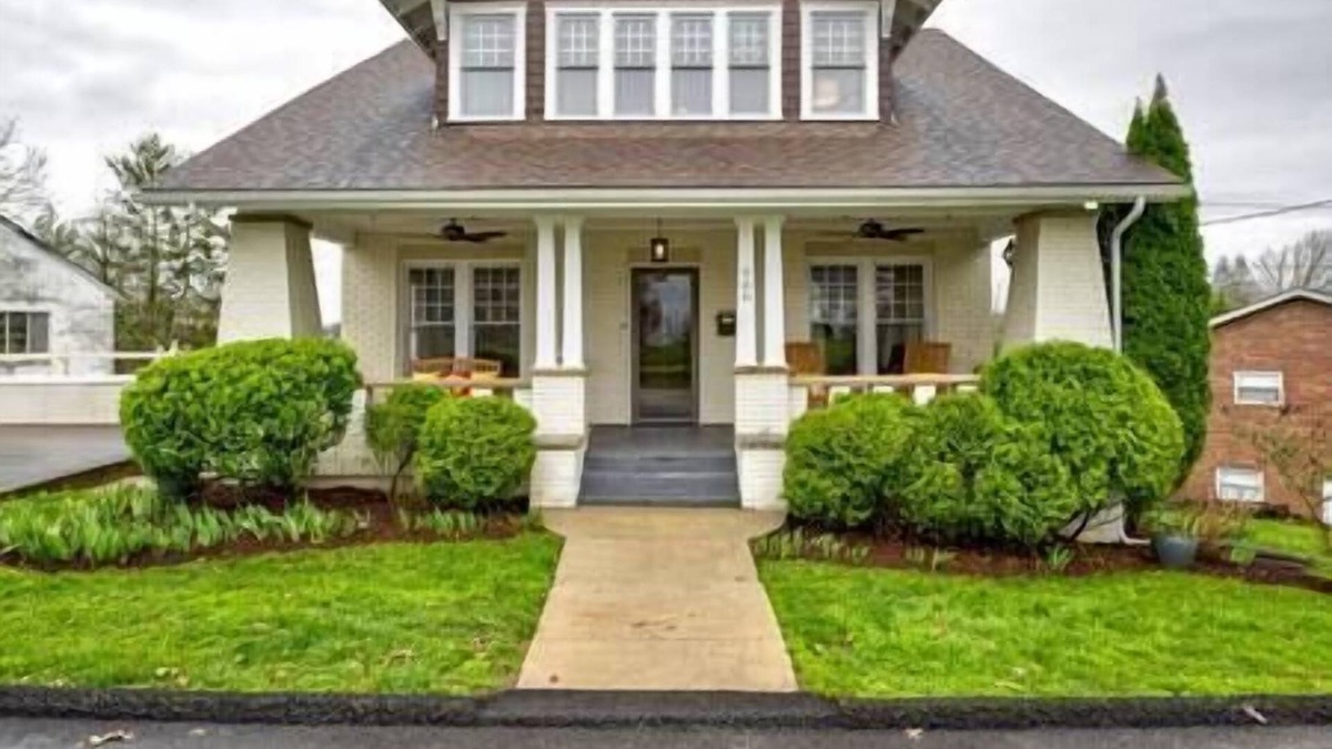 Charleston House | Central Charleston Craftsman