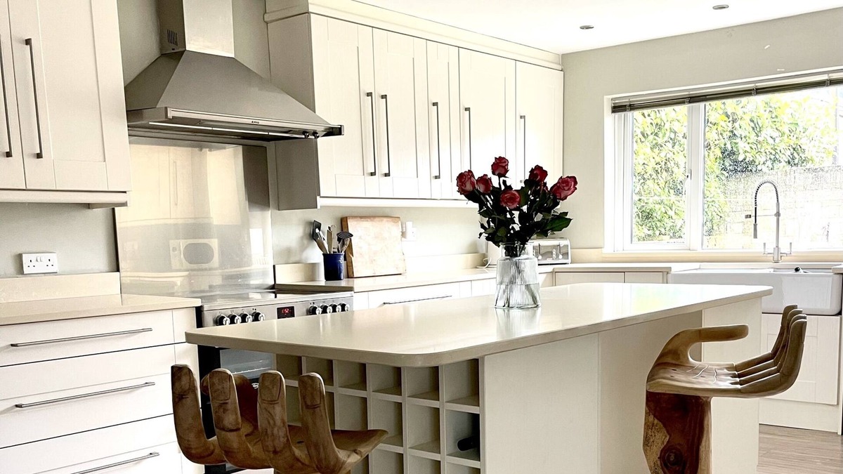 Leckhampton House | Central Cheltenham Step Free House