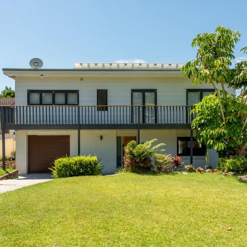 Tumbi Umbi House | Central Coast-Spacious House 5 minutes drive to beach