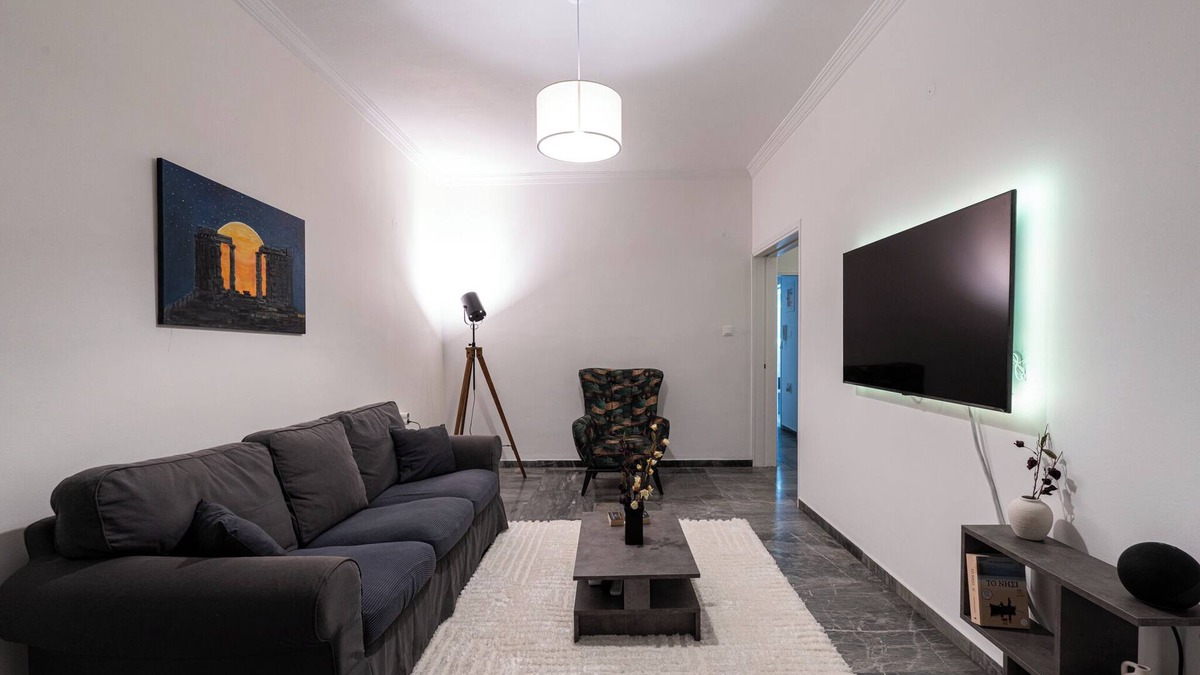Patras Apartment | Central Elegant Flat in Patras with beautiful balcony and view