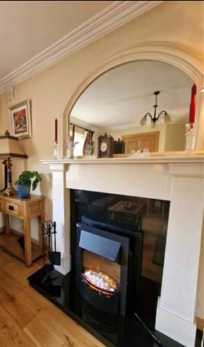 Ennis House | Central Ennis home