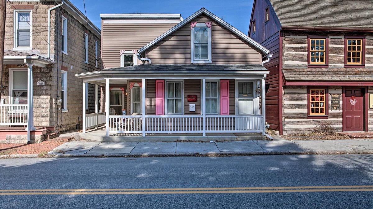 Hummelstown Apartment | Central Hummelstown Apt: 4 Miles to Hershey Park!