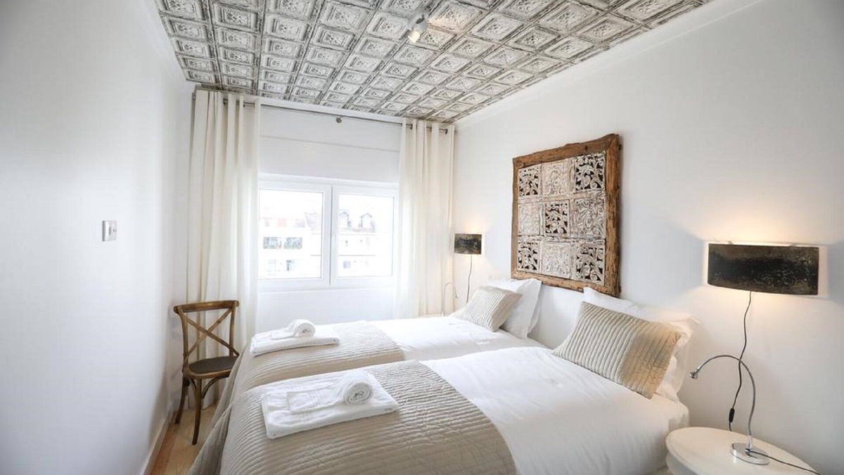 Sao Sebastiao da Pedreira House | Central Lisbon Luxury Apartment