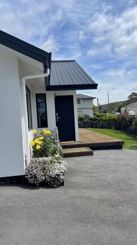 Oamaru House | Central located new build 3 bed rooms entire house