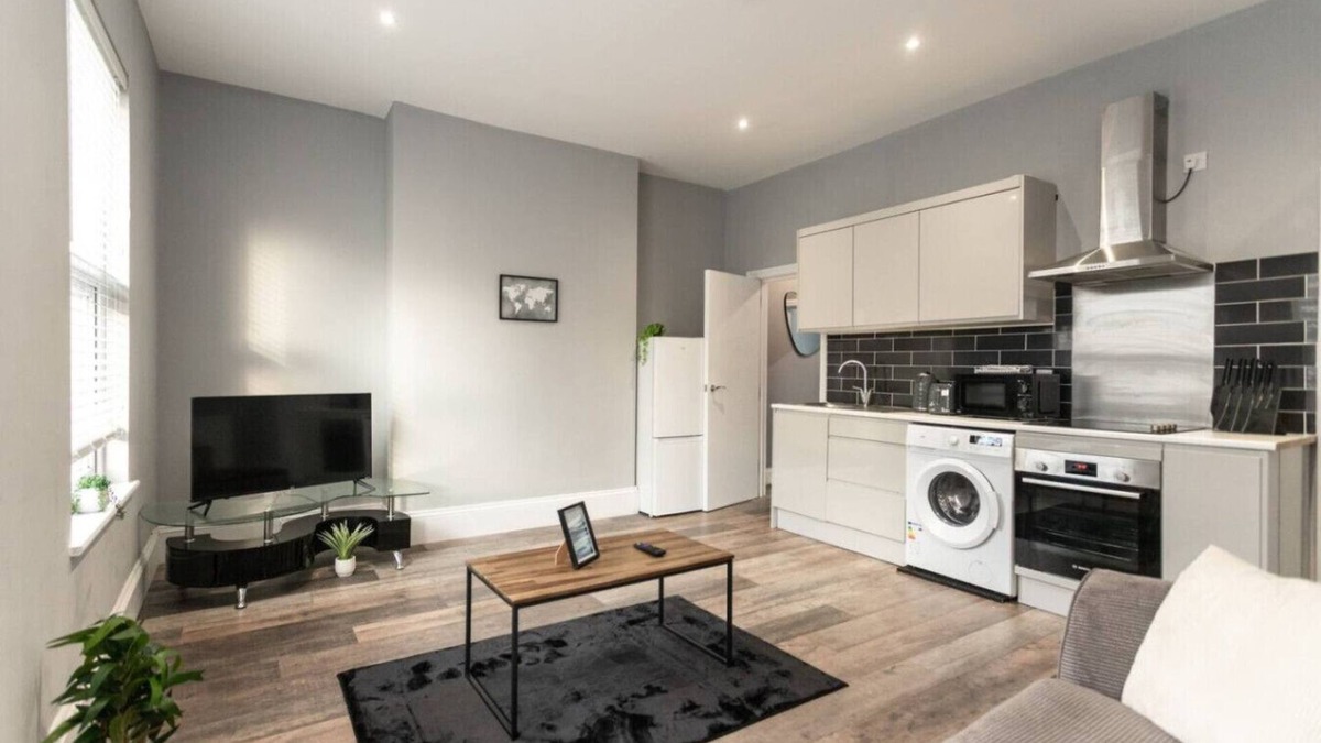 Bristol City Centre Apartment | Central Location*Contractors*Long Stay Discounts
