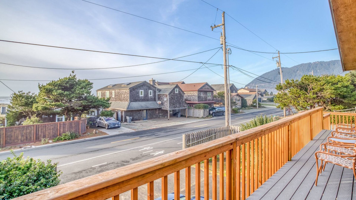 Manzanita House | Central Manzanita Ocean-View Cottage Has Woodstove And Large Deck, Proximity