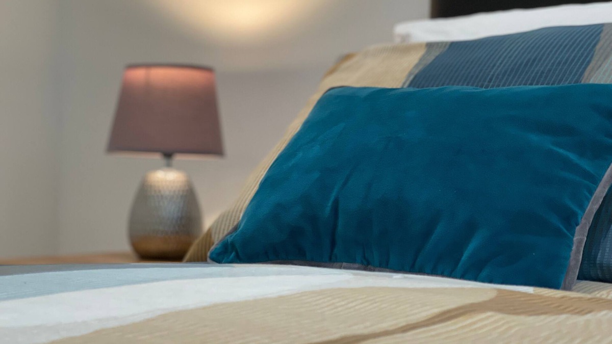 Nottingham City Centre Apartment | Central Nottingham Gem - Luxurious 2-Bed Apartment