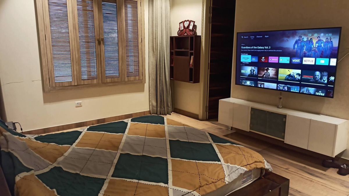 Ashok Nagar House | Central park view gem