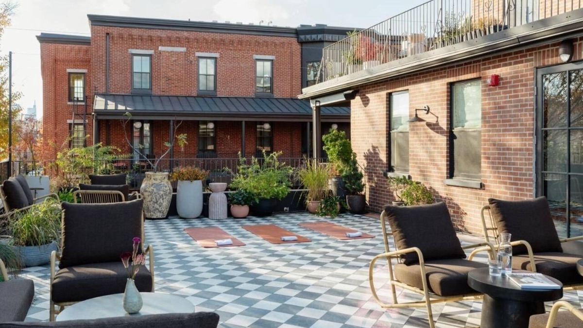 Fishtown Hotel | Central Philly Charm with Urban Style - 4 Spacious One BR Suites at Anna & Bel