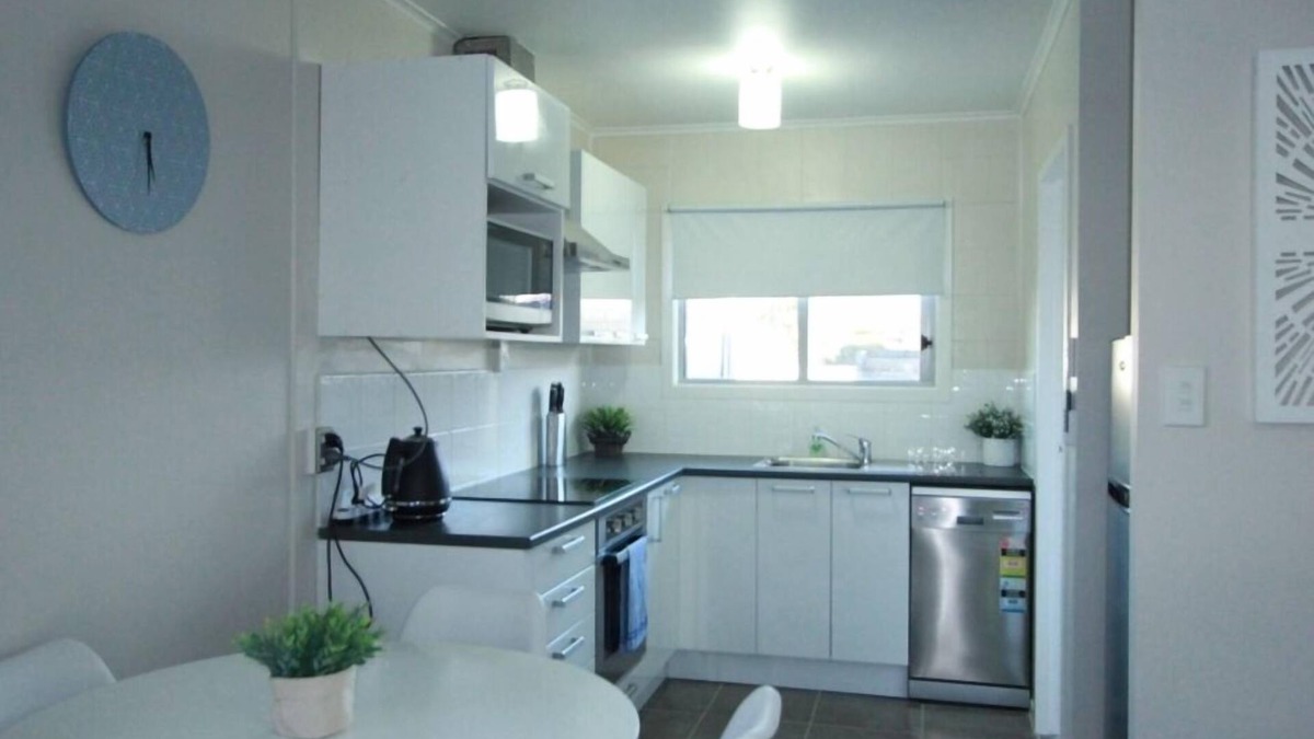 Rotorua Apartment | Central Rotorua Unit with spa pool