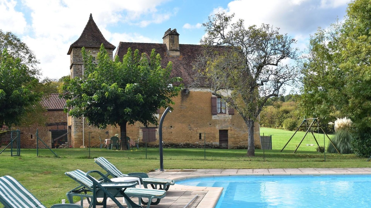 Montcabrier House | Central Stay in Kamenz