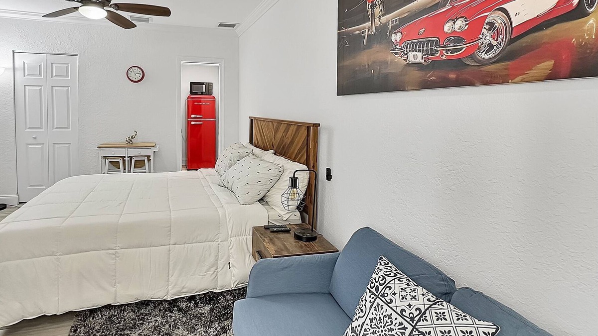 Coral Way Apartment | Central Studio 17
