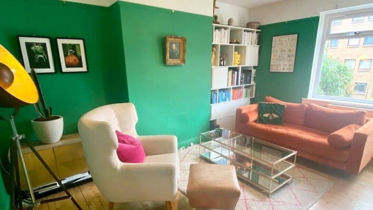 Morningside House | Central, stylish 2 bed house- Morningside Edinburgh with big garden
