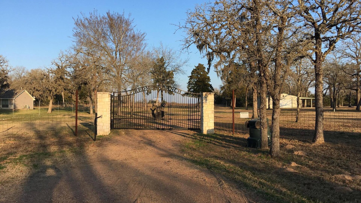 Columbus Other | Central Tx House and/or Cabin on 3 acres w/potential access to 800 acre ranch