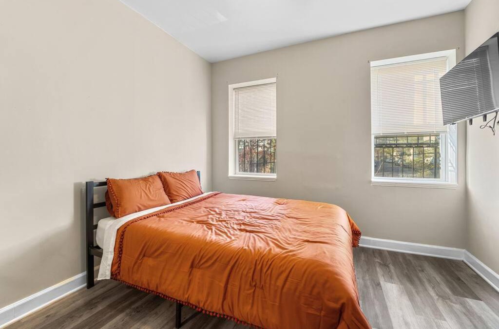 Downtown Baltimore Apartment | *Central Unit 4 Min from Medstar Hosp. *Free Park