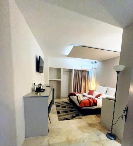 Meteora House | CENTRAL VIEW ΜΙΔΕΙΑ