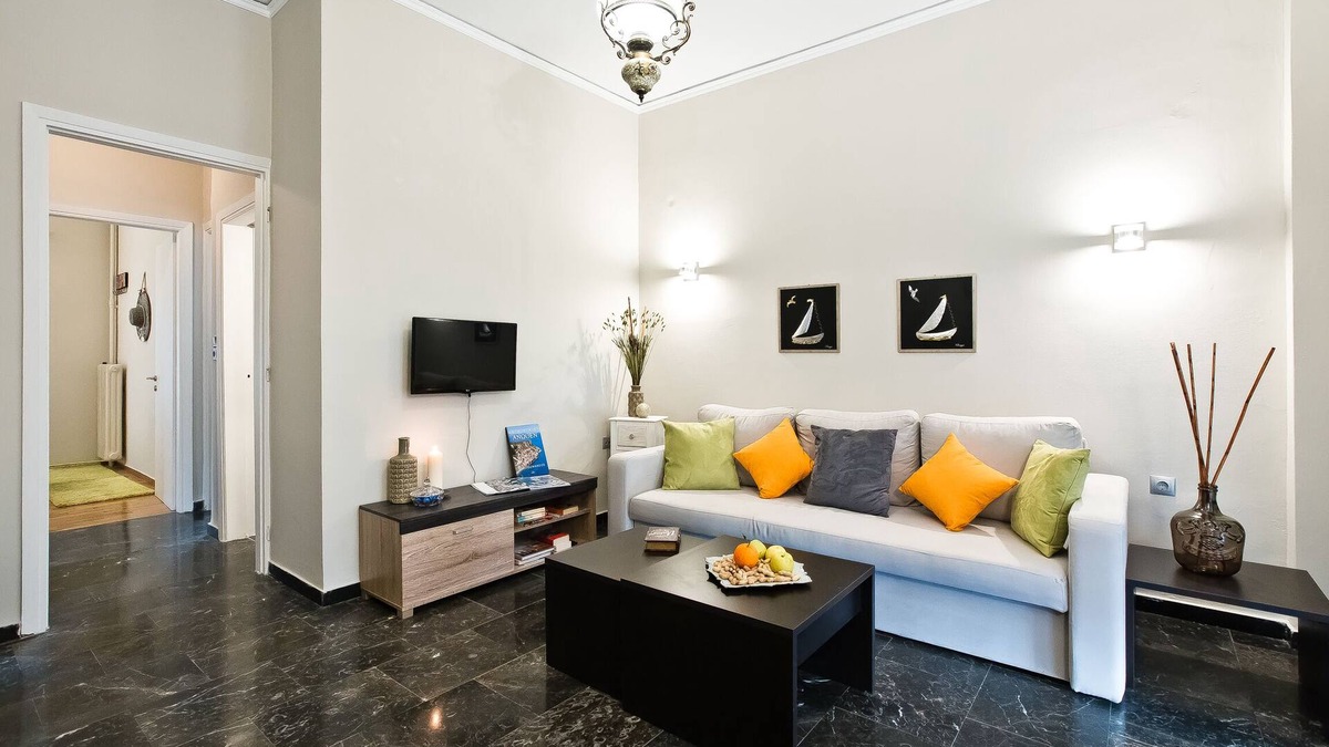 Pasalimani Apartment | Centrally located apartment and yet quiet living.