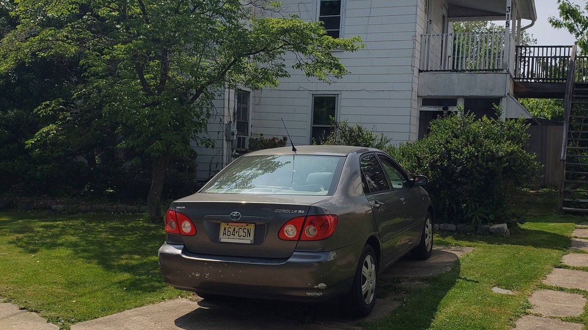 Bloomsburg House | Centrally located Bloomsburg home, within walking to bars and restaurants