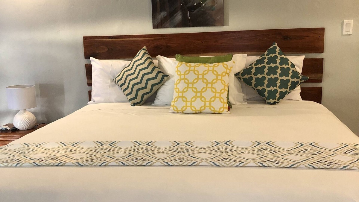 Montego Bay Hotel | Centrally located, Close to Airport