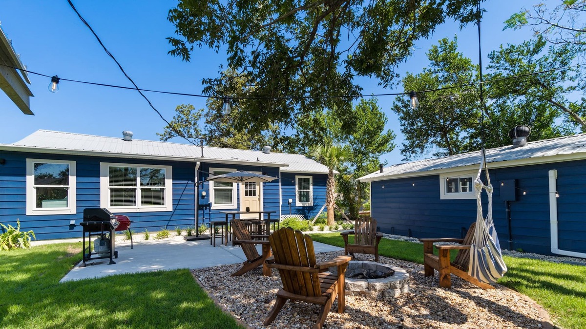 Navy Point House | Centrally-located dog-friendly home & studio with firepit, grill, hammock, patio