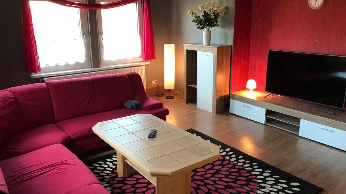 Hildesheim District Apartment | Centrally located for visitors to the Harz, trade fair guests, fitters, Alfeld (5min), Leineberg