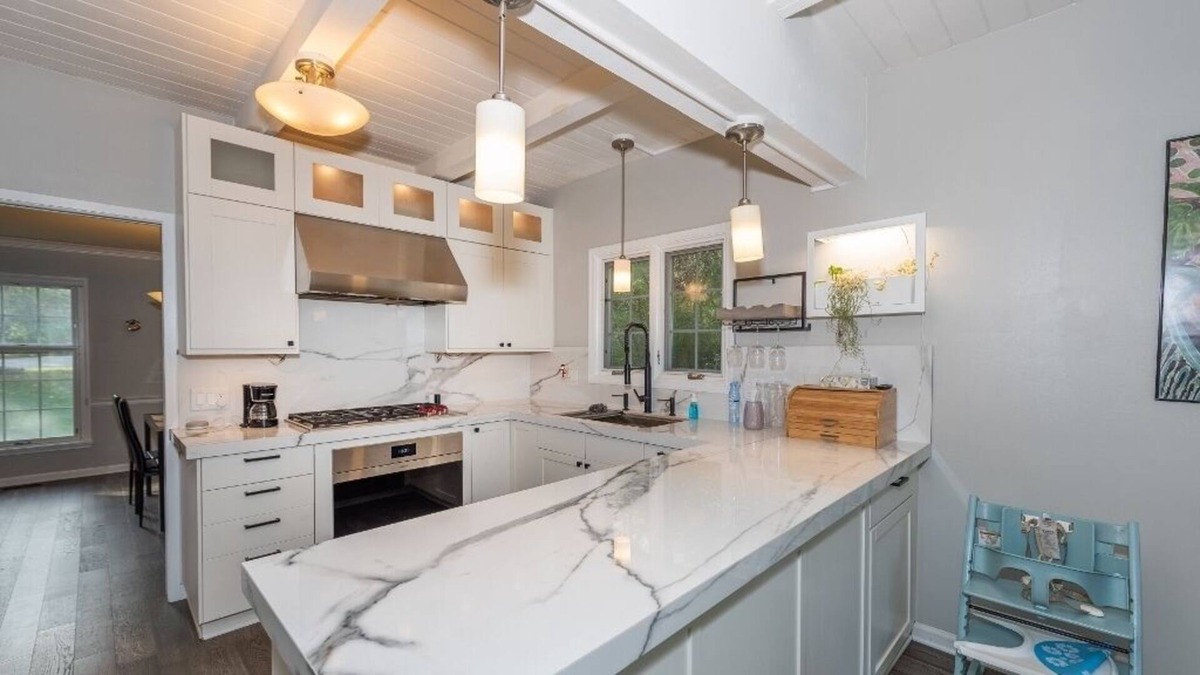 Ann Arbor House | Centrally Located Luxury House