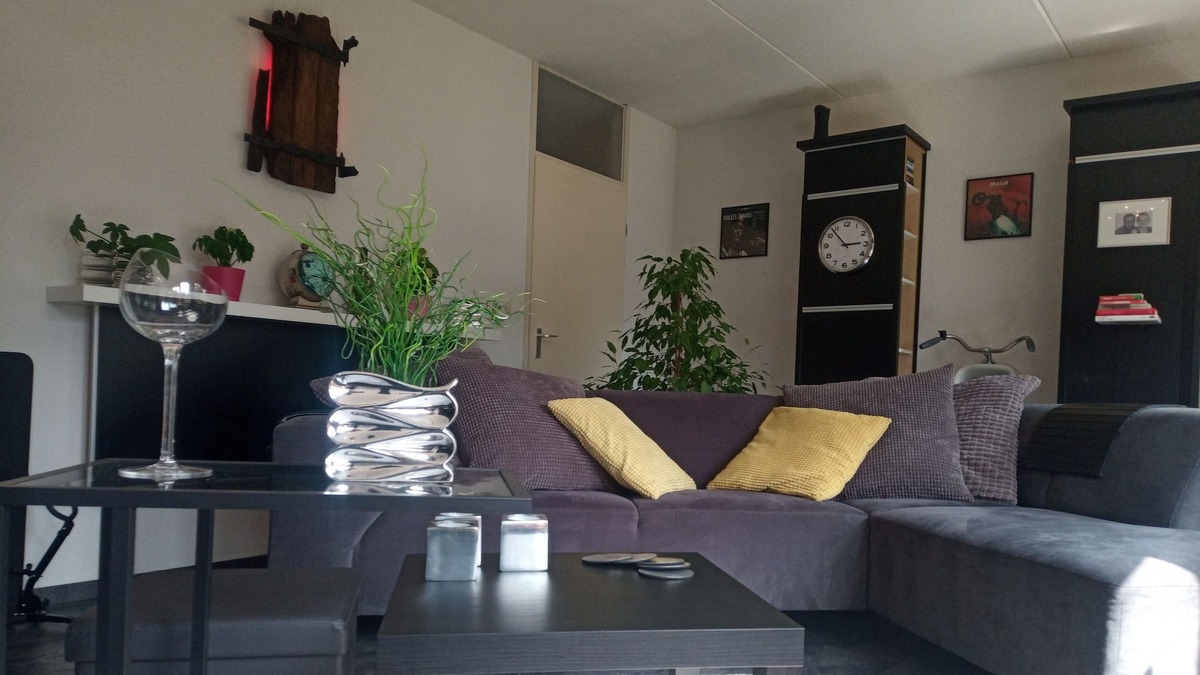 Scherpenzeel Apartment | Centrally located easy travel all over the country