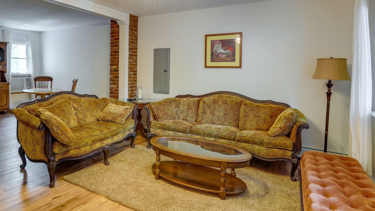 Lambertville House | Centrally Located New Jersey Home w/Private Yard