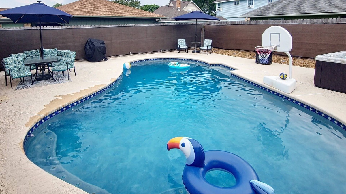 Deer Park House | Centrally located WITH a pool and hot tub!