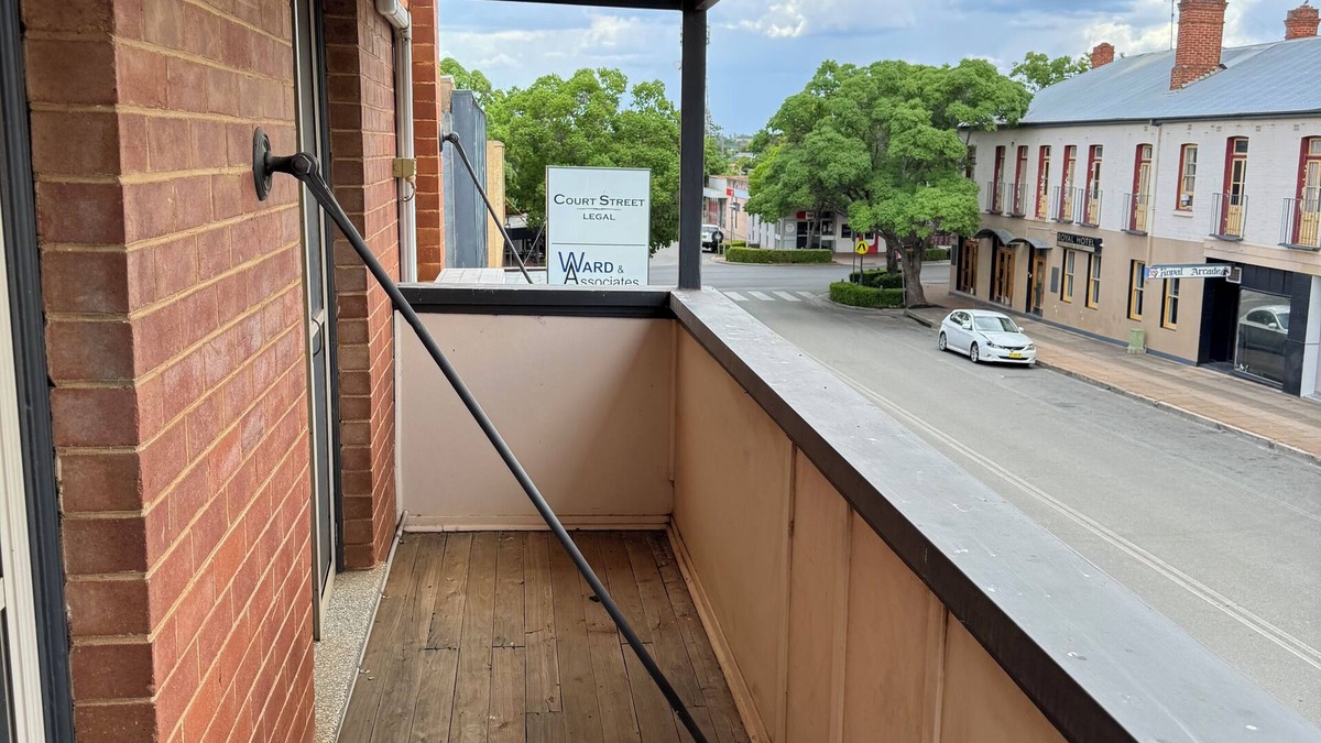 Parkes Apartment | Centre of CBD