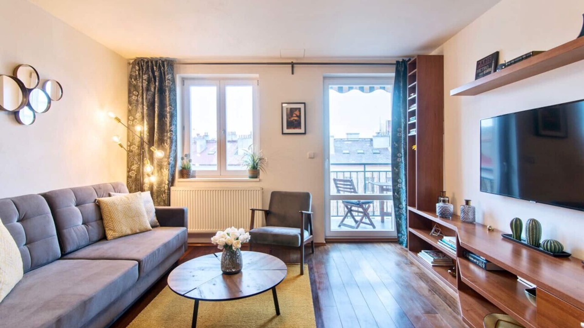 Prague 2 Apartment | Centre, Terrace and Quiet Delux apartment with excellent ❤ Location ❤