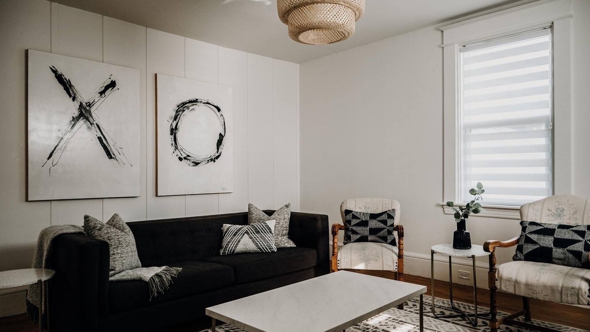 Campbellton Apartment | Century charm 2