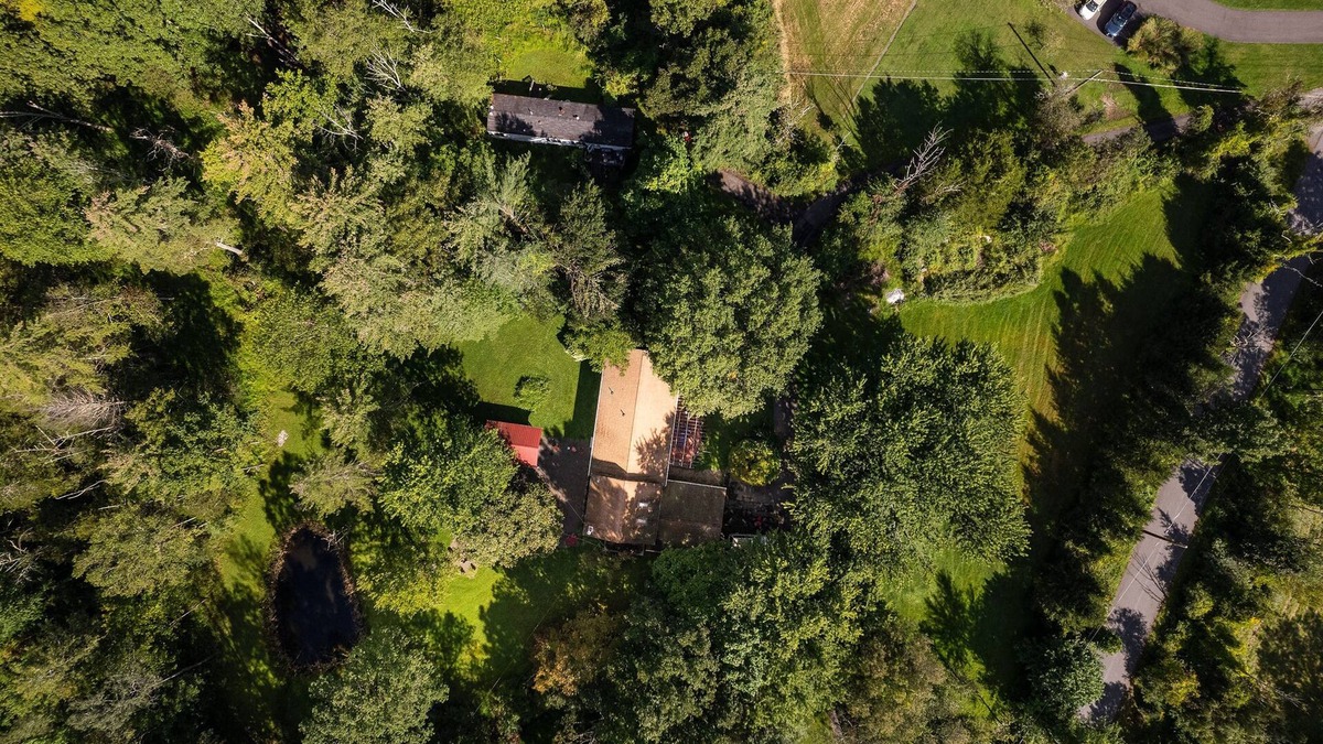 Accord House | Century-old converted barn suite with amazing countryside views