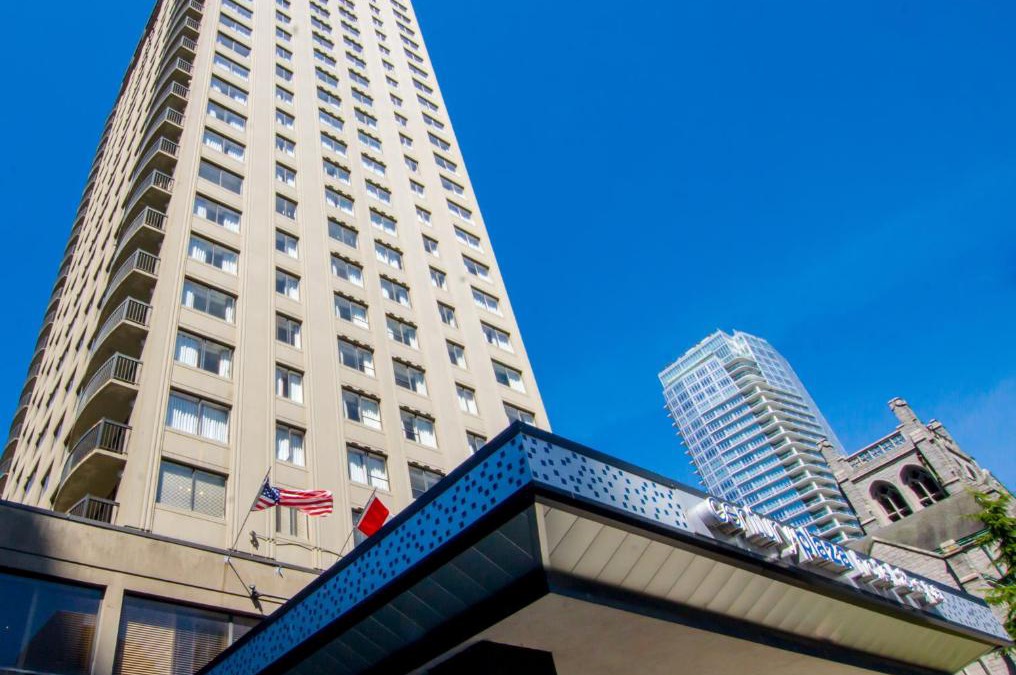 Downtown Vancouver Hotel | Century Plaza Hotel