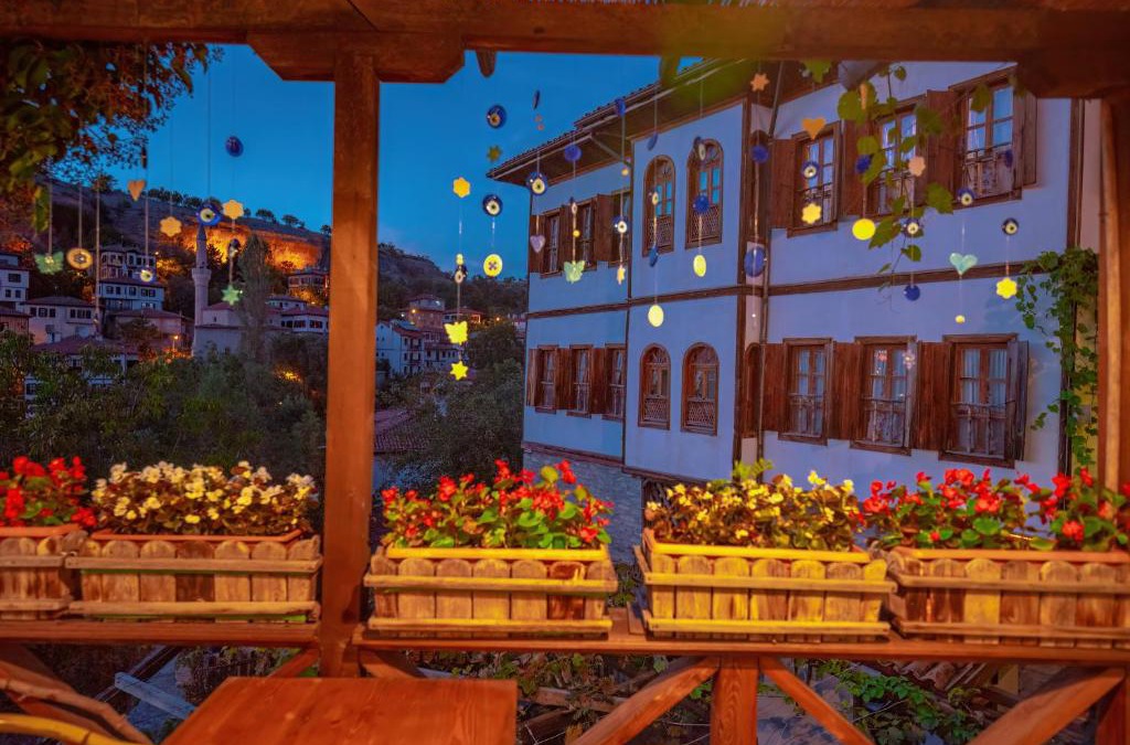 Safranbolu City Center Hotel | Cesmeli Konak Garden