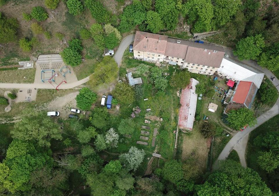 Tabor Hostel | Cesta
