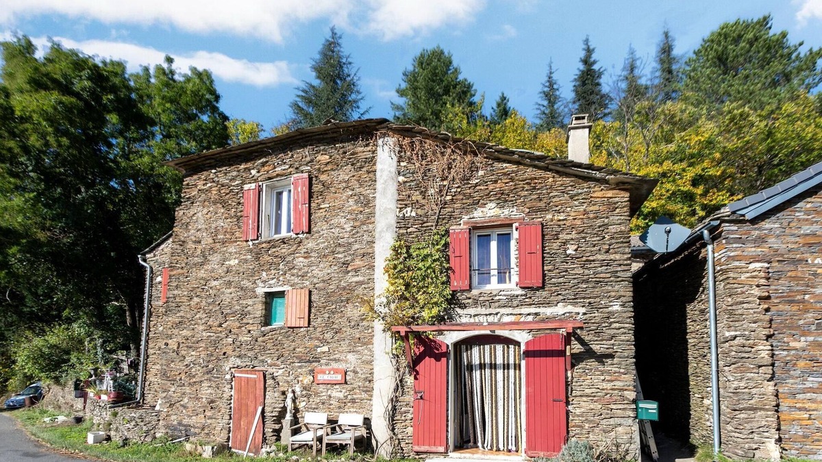 Saint-Germain-de-Calberte House | Cevennes Stone Retreat