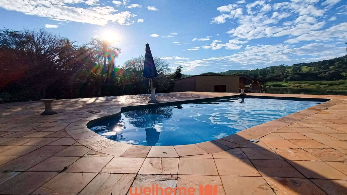 Cassia House | Chácara em Cássia com Natureza e Piscina