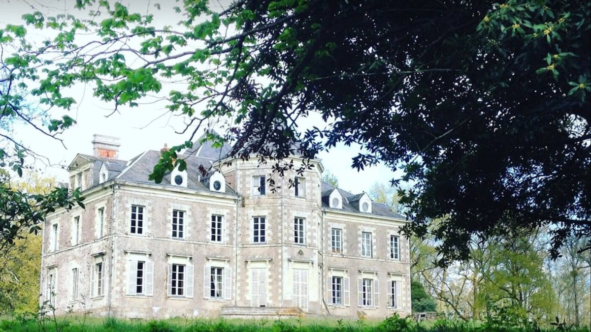 Saint-Etienne-de-Montluc House | Château De Saint Thomas