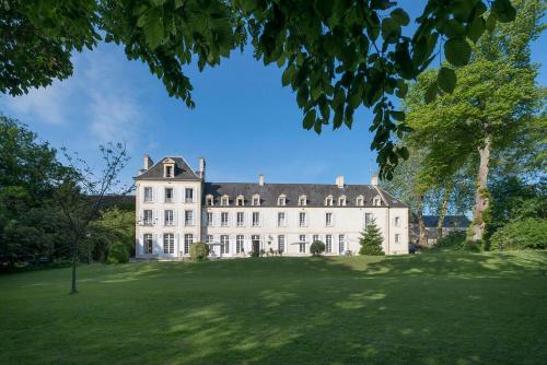 Colombiers-sur-Seulles Hotel | Château Baffy