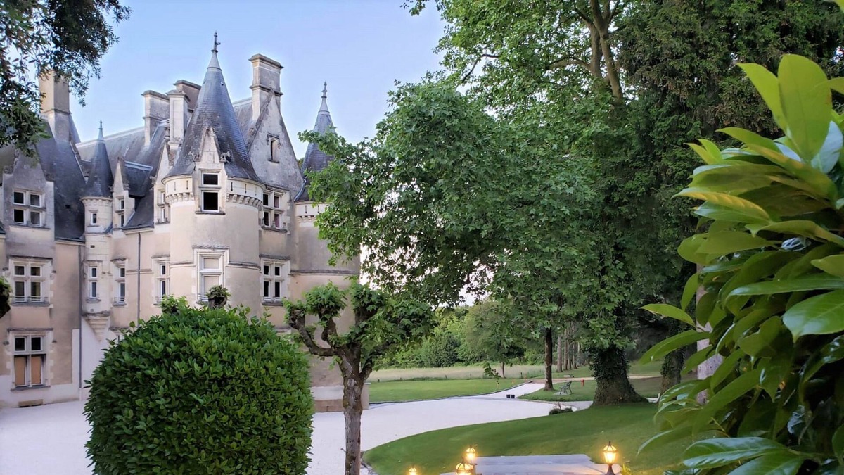 Saint-Germain-d'Arce Other | Château d'Amenon