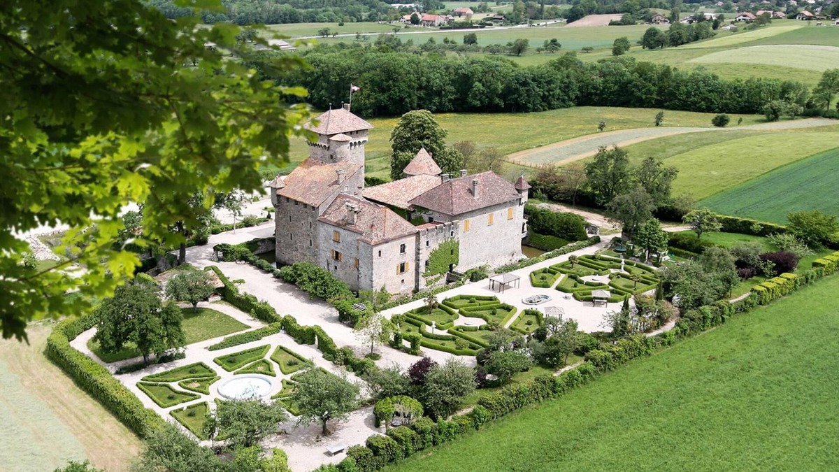 Brenthonne Other | Château D'avully