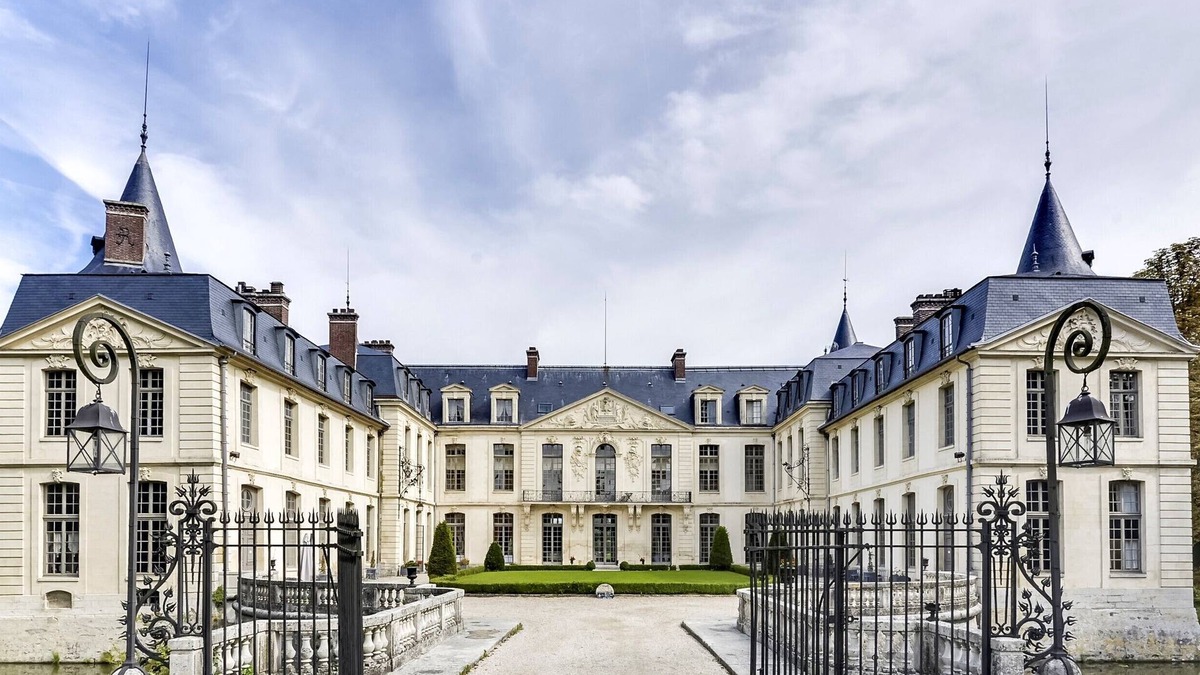 Ermenonville Hotel | Château d'Ermenonville